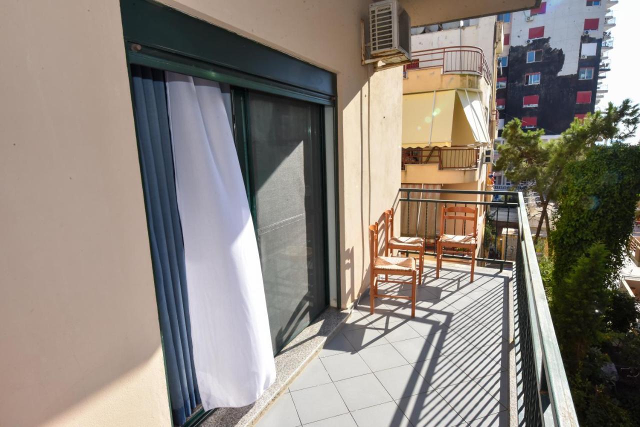 Koa Hotel Durrës Esterno foto